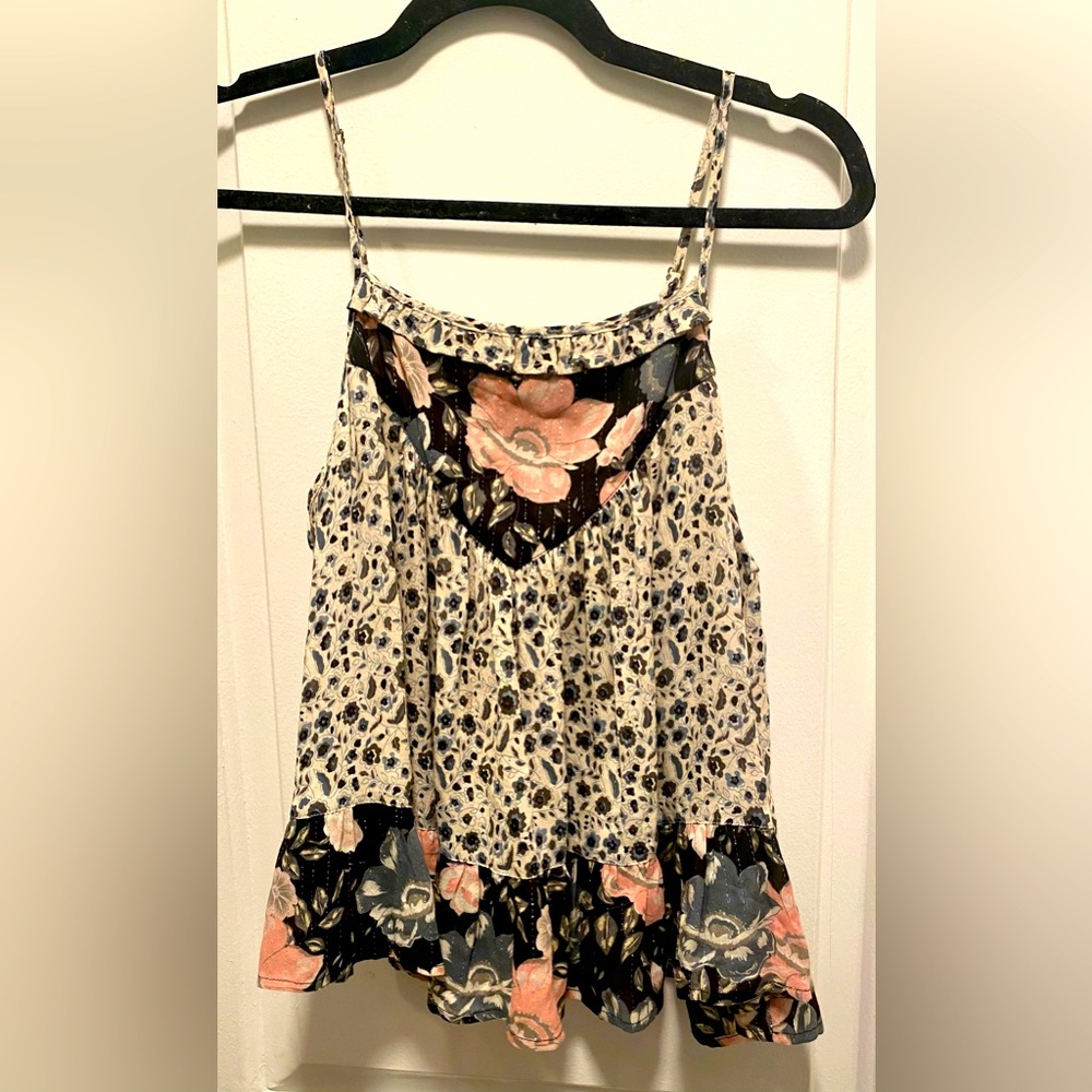 Spell & The Gypsy Top